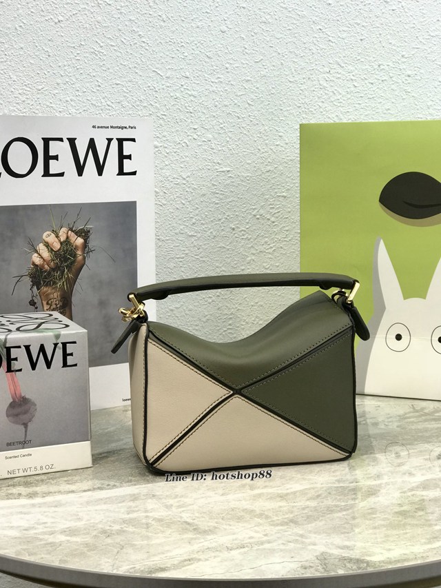 Loewe專櫃經典款2022新顏色迷你女包 羅意威Puzzle系列Mini女款手提肩背包小牛皮幾何包 10173 lyw1526